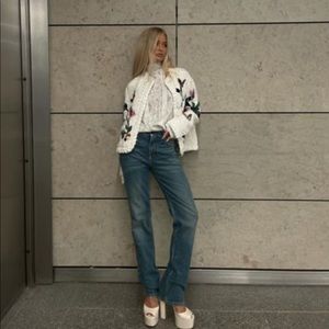 Meet your Posher, Miss